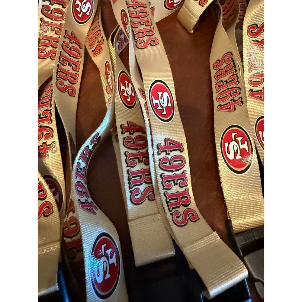 NFL San Francisco 49ers Lanyard Gold Red Official Licensed Breakaway Keychain 10